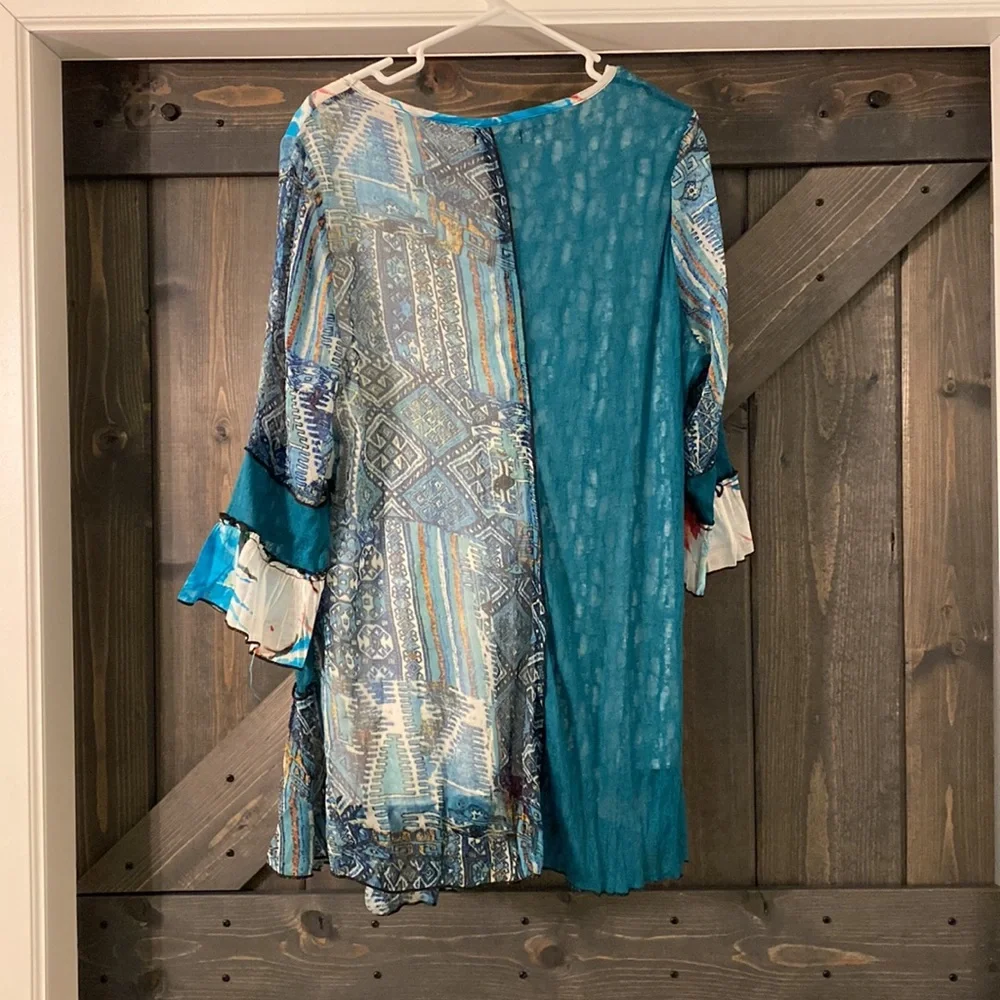 Adore Women’s Top - Picture 3 of 6